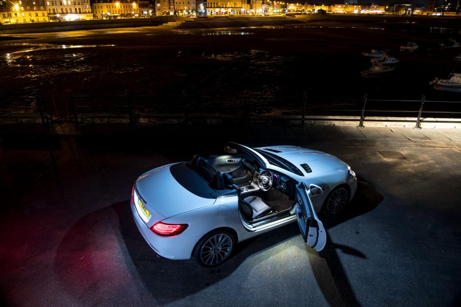  Mercedes-Benz SLC180 AMG Line (R172) 2016 года  (UK) (фото 3 из 40)